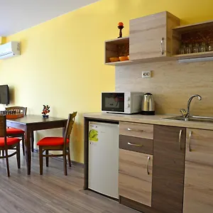 2* Ξενοδοχείο με διαμερίσματα Visito Aparthouse